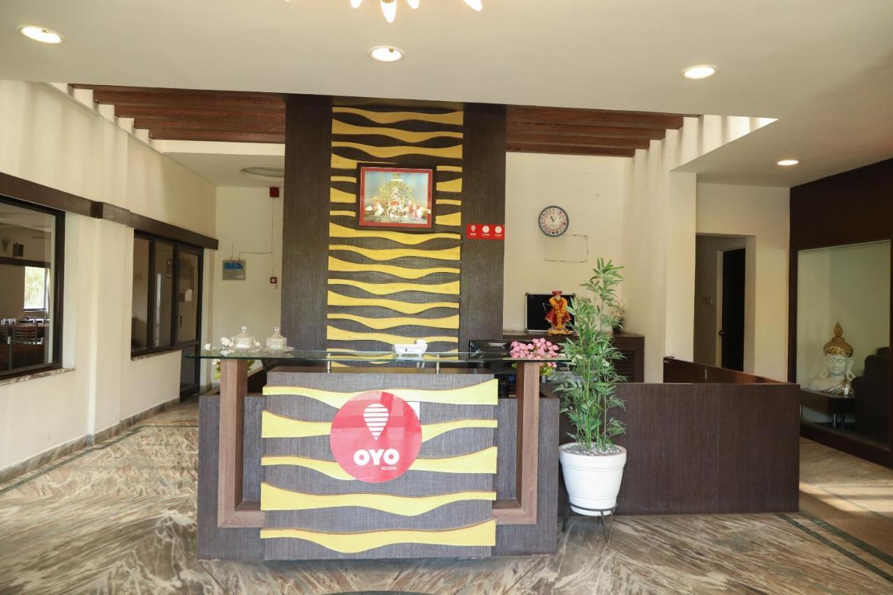 Oyo 10943 Hotel Plus Corporate Khapa  Dış mekan fotoğraf