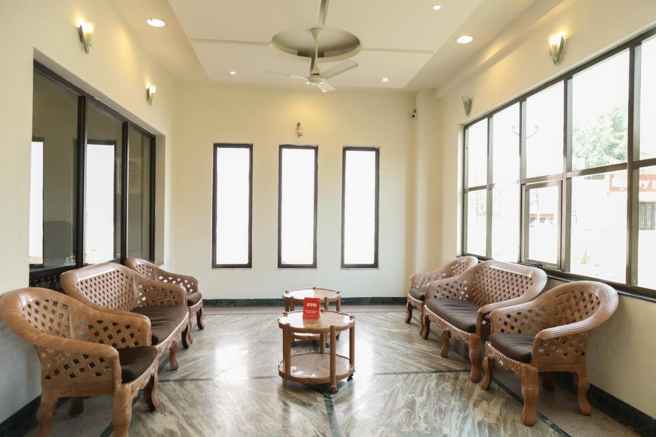 Oyo 10943 Hotel Plus Corporate Khapa  Dış mekan fotoğraf