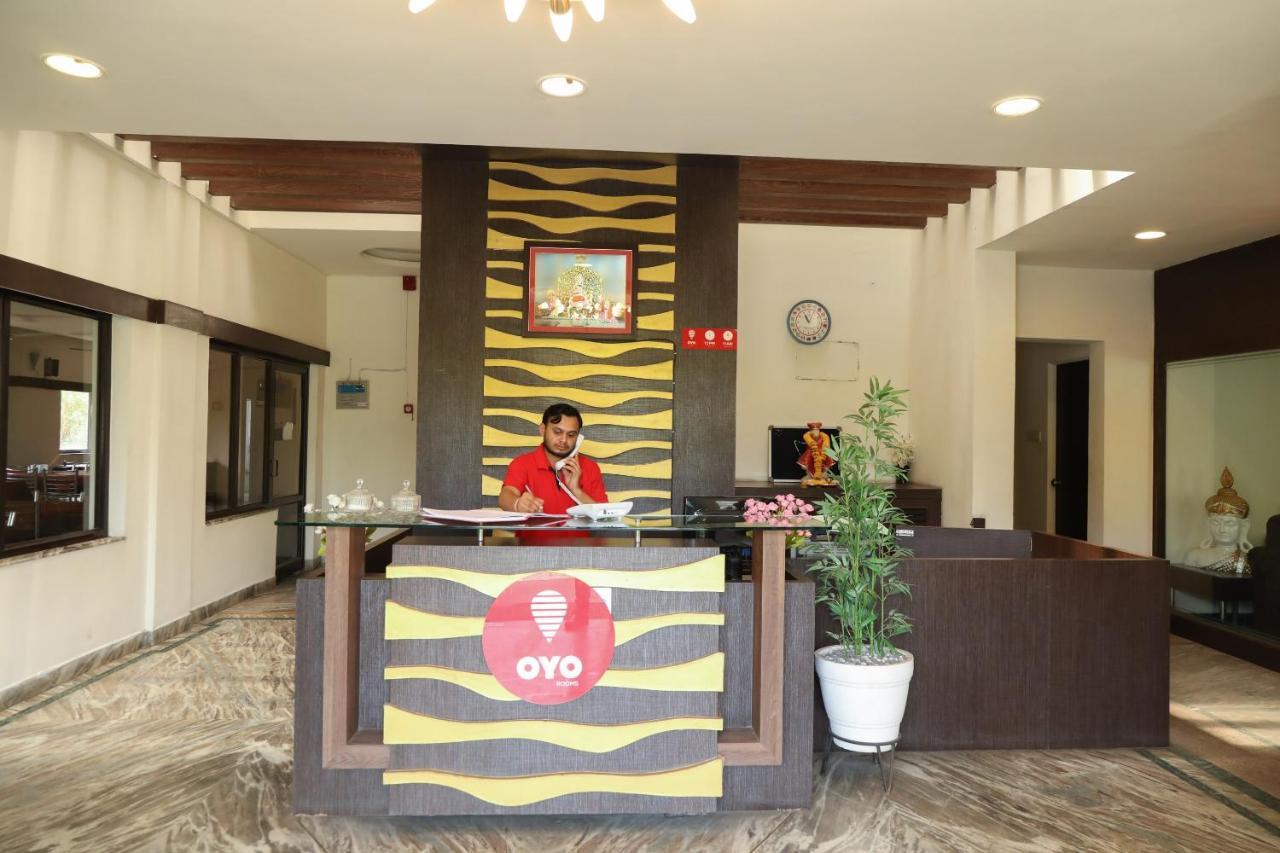 Oyo 10943 Hotel Plus Corporate Khapa  Dış mekan fotoğraf